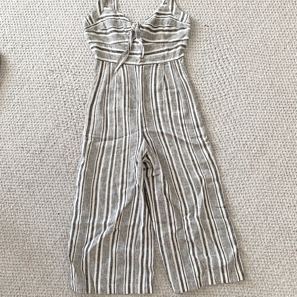 Gorgeous flattering summer linen jumpsuit one piece
